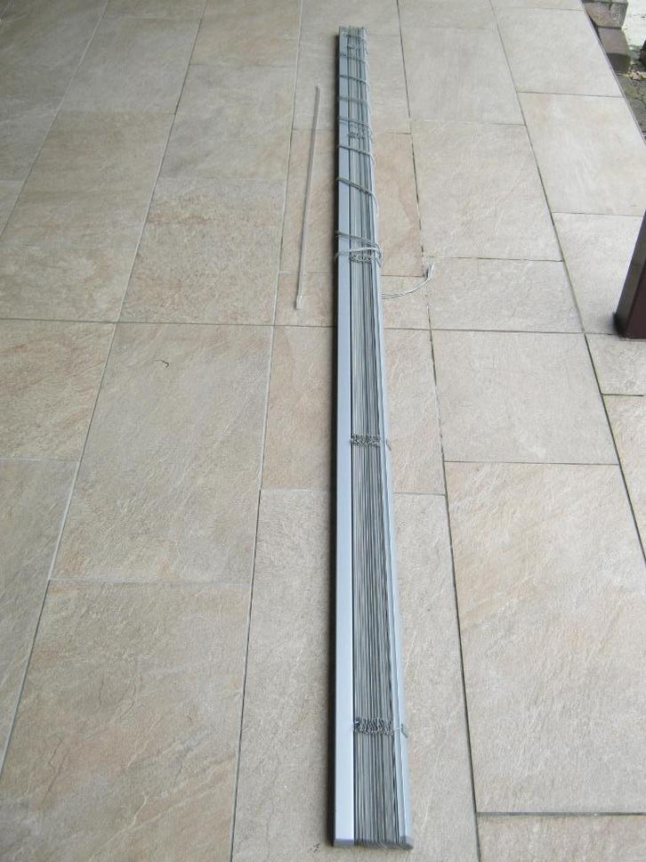 horizontale jaloezie, aluminiumkleur, H 163 cm, B 235 cm, Huis en Inrichting, Stoffering | Gordijnen en Lamellen, Zo goed als nieuw