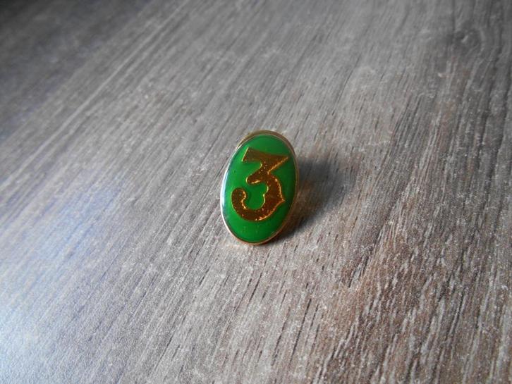 Vierdaagse cijfer 3 voor op de medaille, Verzamelen, Militaria | Algemeen, Landmacht, Lintje, Medaille of Wings, Nederland, Ophalen of Verzenden