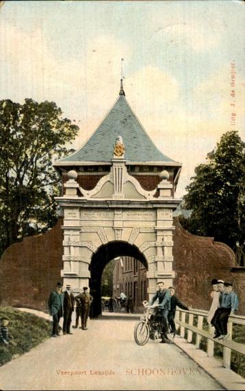 schoonhoven .  beschikbaar voor biedingen