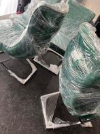 Moet weg!! Eric Kuster Eetstoel 4 x, Huis en Inrichting, Ophalen, Zo goed als nieuw, Overige kleuren, Stof