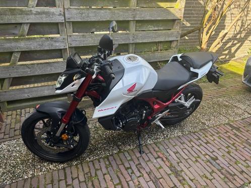 2024 Hornet CB750. 232km - NEW, Motoren, Motoren | Honda, Particulier, Naked bike, meer dan 35 kW, 4 cilinders, Ophalen