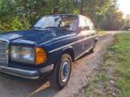Mercedes Benz 200 LPG 1983 topstaat APK tot 06/2027, Auto's, 1330 kg, 4 cilinders, 715 kg, Blauw