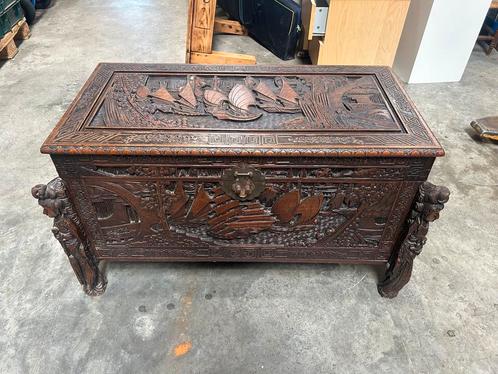 Chinese Kamferkist Handgemaakt, Antiek en Kunst, Antiek | Meubels | Tafels, Ophalen