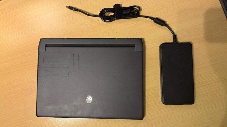 Alienware M15 R7, Computers en Software, Windows Laptops, Zo goed als nieuw, 15 inch, SSD, 4 Ghz of meer, 16 GB, Qwerty, Met videokaart