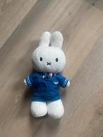 Miffy Nijntje Konijn Knuffel in stewardess Outfit, Ophalen of Verzenden, Zo goed als nieuw, Konijn