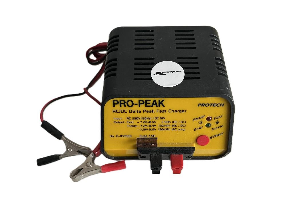Protech Pro-peak lader 12v rc modelbouw, Hobby en Vrije tijd, Modelbouw | Radiografisch | Auto's, Ophalen of Verzenden, Gebruikt