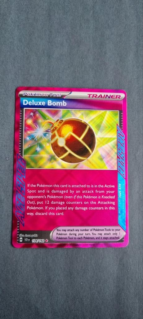 Deluxe bomb scr134, Ophalen of Verzenden, Zo goed als nieuw, Losse kaart, Foil