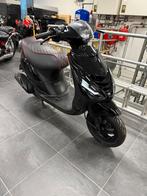 Piaggio Zip 4t, Fietsen en Brommers, Scooters | Piaggio, Ophalen, Zo goed als nieuw, Benzine, Zip