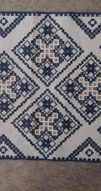 Hardanger kleedje 42x27 cm., Ophalen of Verzenden, Gebruikt, Handborduren, Overige typen