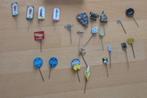 restant speldjes, 23 stuks, Jamin, Animo, Fyffes, voetballer, Ophalen of Verzenden, Zo goed als nieuw, Speldje of Pin, Nvt