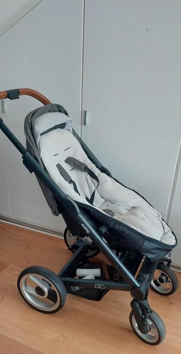 Kinderwagen Mutsy iGO met alle toebehoren beschikbaar voor biedingen