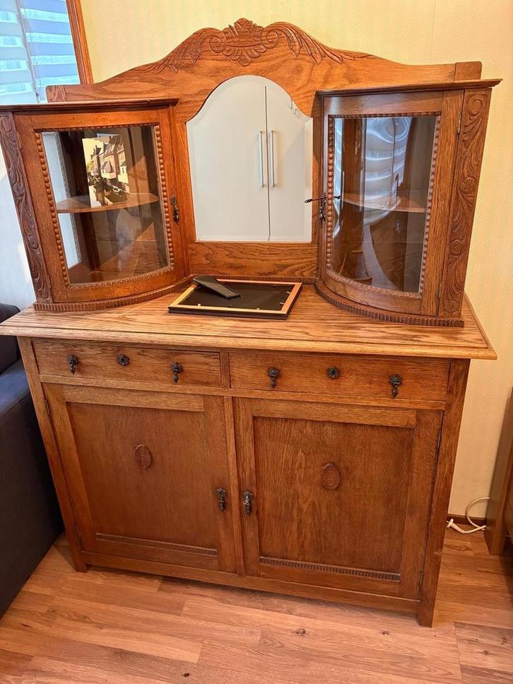 Prachtige antieke buffetkast met spiegel, Antiek en Kunst, Antiek | Meubels | Kasten, Ophalen
