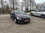 Volvo V60 1.6 T3 TREKHAAK STOELVERWARMING NAVI CLIMA, Voorwielaandrijving, Stof, Zwart, 150 pk