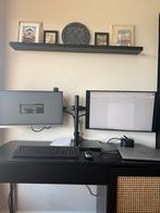 2 monitors and monitor stand, Computers en Software, Monitoren, Ophalen, Zo goed als nieuw
