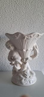 wit plateel putti vaasje, Antiek en Kunst, Antiek | Keramiek en Aardewerk, Ophalen of Verzenden