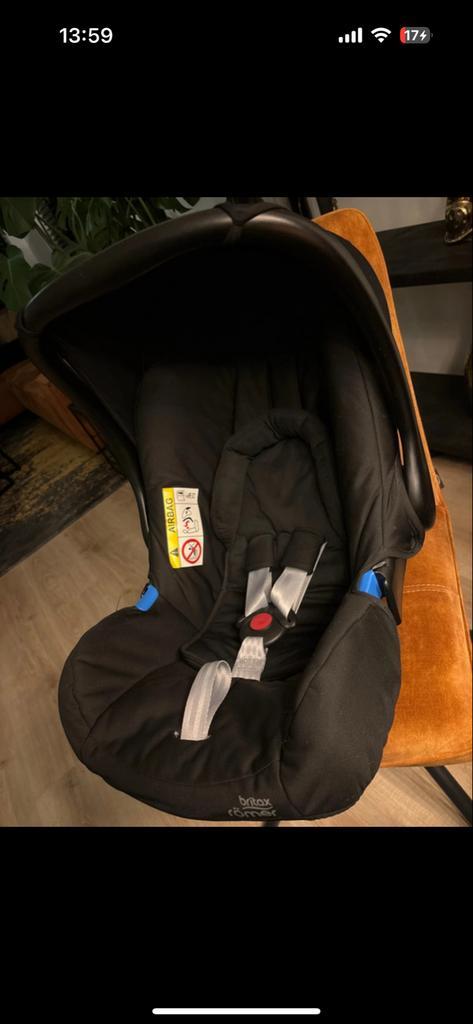 Römer Autostoel 0-13kg - Zo goed als nieuw!, Kinderen en Baby's, Autostoeltjes, Zo goed als nieuw, Romer, 0 t/m 13 kg, Autogordel