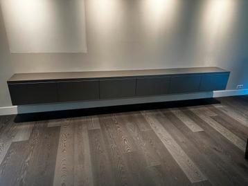 Hangend Dressoir Metallic - 350x36x35 cm cinewall kast beschikbaar voor biedingen