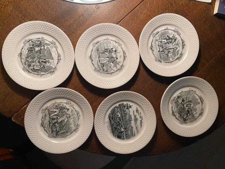 6 P. Regout bordjes met jachttaferelen, Antiek en Kunst, Antiek | Servies compleet, Ophalen of Verzenden