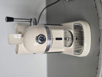 Te koop Nespresso Kitchenaid koffiezetapparaat. beschikbaar voor biedingen