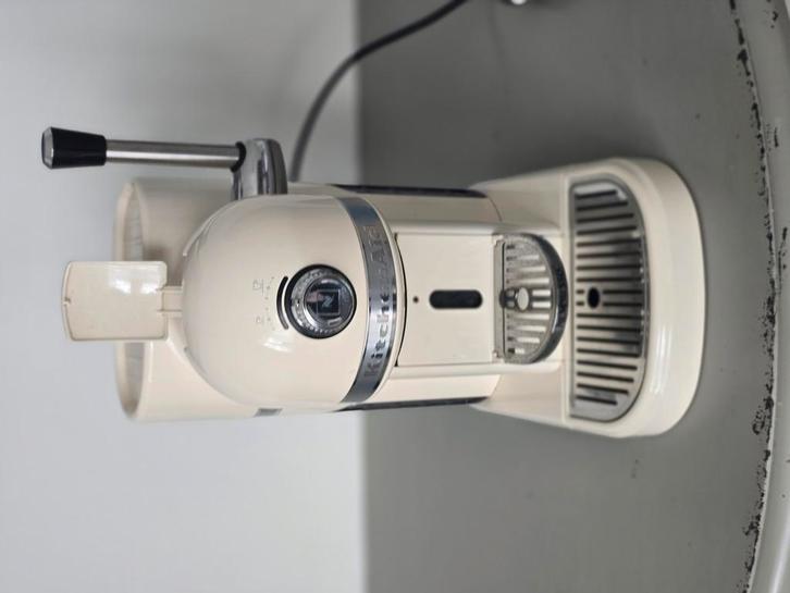 Te koop Nespresso Kitchenaid koffiezetapparaat., Witgoed en Apparatuur, Koffiezetapparaten, Gebruikt, Koffiepads en cups, Koffiemachine