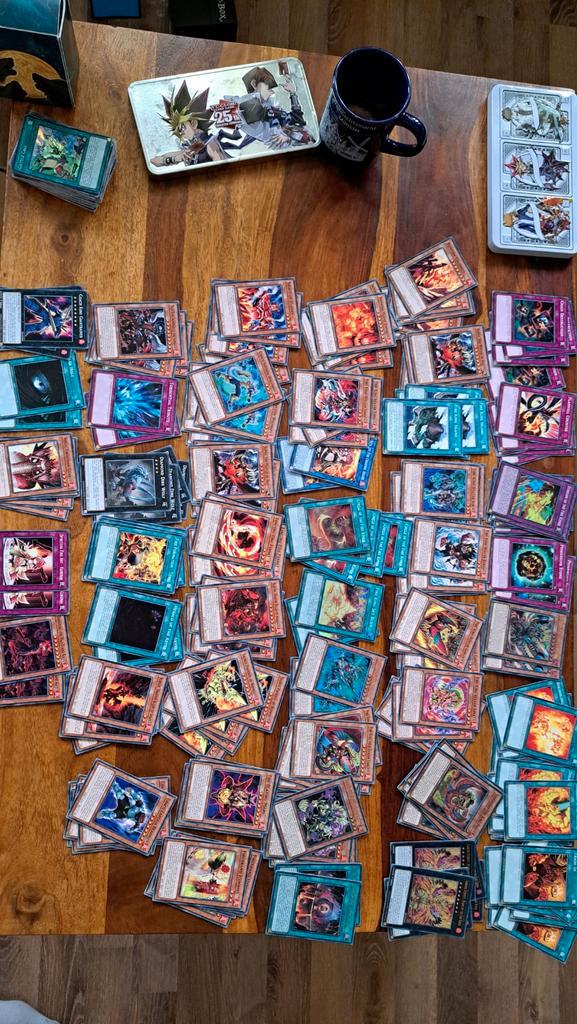 Yugioh Fire King Deck + Extra Deck, Hobby en Vrije tijd, Verzamelkaartspellen | Yu-gi-Oh!, Ophalen of Verzenden