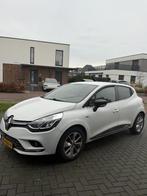 Renault Clio Energy TCe 90pk Eco2 S&S 2017 Wit, Auto's, Renault, Voorwielaandrijving, 898 cc, Origineel Nederlands, Handgeschakeld
