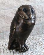 Diverse uilen - beelden en uilen - urnen