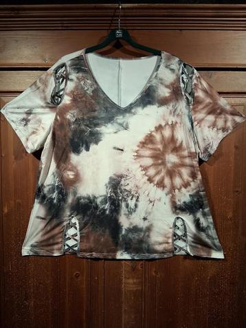 mooi tie dye shirt opengewerkt 50/52 beschikbaar voor biedingen