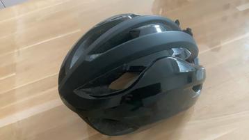 HJC fietshelm zo goed als nieuw! beschikbaar voor biedingen