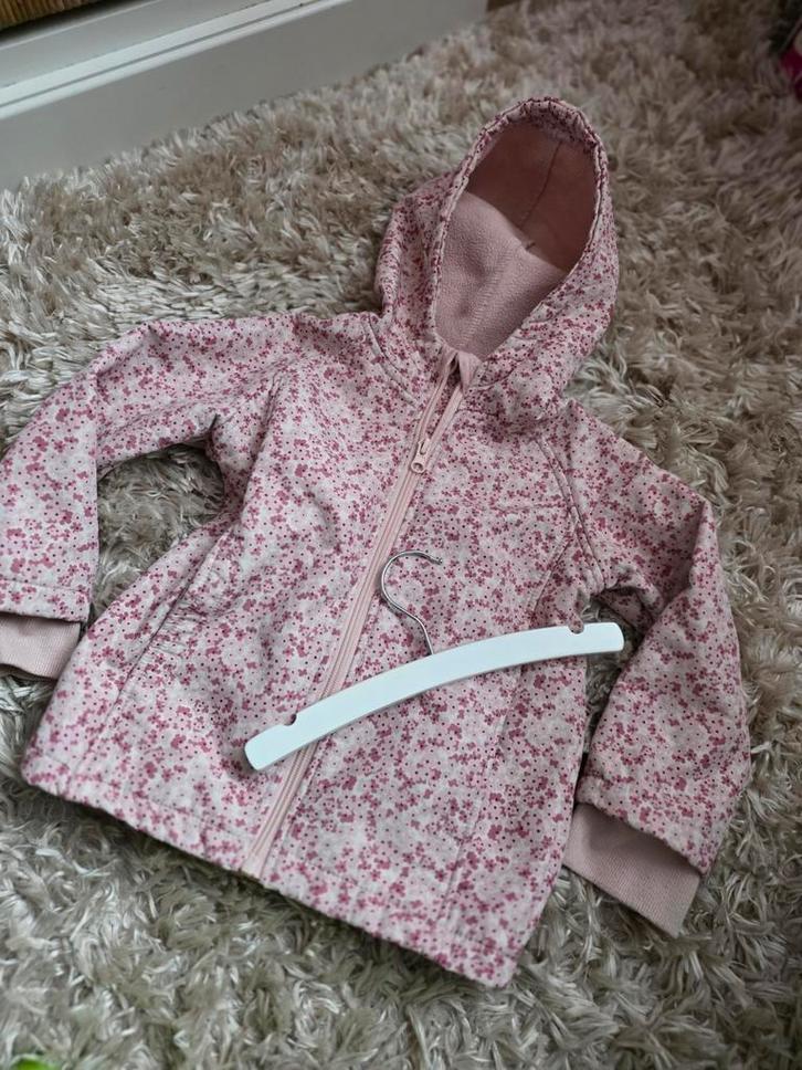 Jas Tussenjas Ligt Gevoerd 98/104, Kinderen en Baby's, Kinderkleding | Maat 98, Zo goed als nieuw, Meisje, Jas, Verzenden