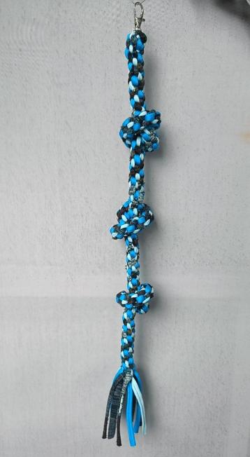 Katoenen klimtouw met 3 knopen ( blauw-zwart) beschikbaar voor biedingen
