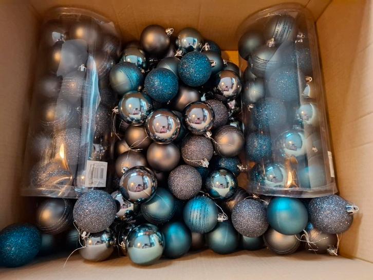 Hele doos vol met kerstspullen, Diversen, Kerst, Zo goed als nieuw, Ophalen