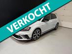 Volkswagen Golf 2.0 TSI GTI Clubsport Recaro kuipstoel, 65 €/maand, 4 cilinders, Alcantara, Wit