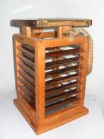 Windlicht hout & metaal / Kandelaar vierkant / buiten, Overige kleuren, 25 tot 50 cm, Ophalen of Verzenden, Zo goed als nieuw