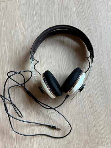 Sennheiser Momentum 2.0 on-ear koptelefoon beschikbaar voor biedingen