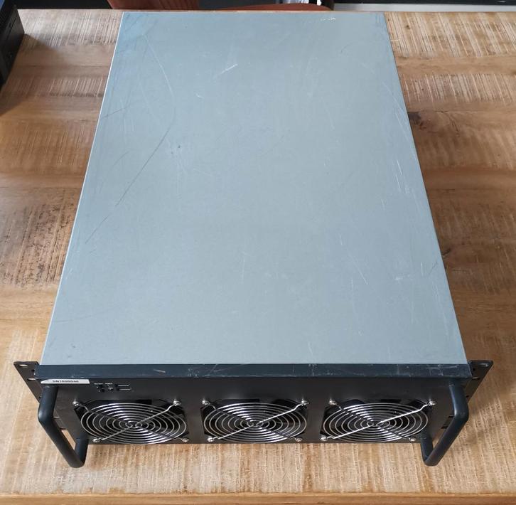 4U 8-GPU Mining Rig Server Case. Inter-Tech 4W2 servercase, Computers en Software, Computerbehuizingen, Gebruikt, Ophalen of Verzenden