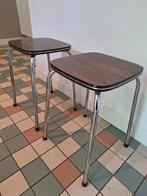 Twee vintage formica krukjes van Tavo België met gouden bies, Huis en Inrichting, Krukjes, Ophalen, Gebruikt