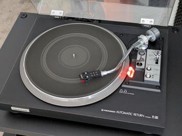 Pioneer PL-516X, fraaie seventies platenspeler in topstaat beschikbaar voor biedingen