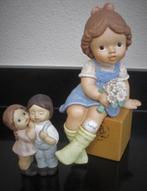 goebel beeld zittend meisje, serie Nina en Marco, Ophalen of Verzenden