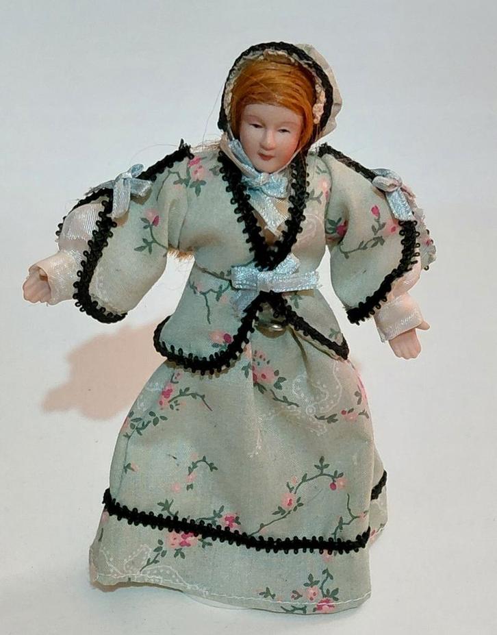 2 Victoriaanse Poppen 1:12 Poppenhuis, Verzamelen, Poppenhuizen en Toebehoren, Poppenhuis, Ophalen of Verzenden