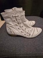 Leuke witte Mustang enkellaarzen te koop, Ophalen of Verzenden, Zo goed als nieuw, Wit