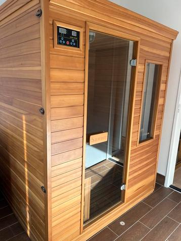 Infrarood sauna room (4 people) beschikbaar voor biedingen