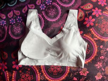 Nieuw wit/grijze dun elastisch topje/BH nu voor 8,50€ beschikbaar voor biedingen