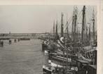 Scheveningen Oude Haven met sleepboten en loggers Foto, Verzenden, 1920 tot 1940, Ongelopen, Zuid-Holland