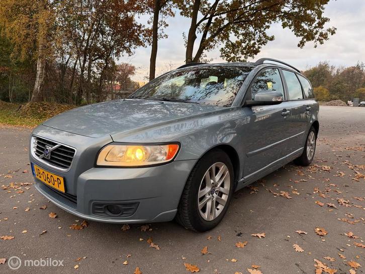 Volvo V50 1.8F/stoelverwarming/dealeronderhouden/Apk, Auto's, Volvo, Bedrijf, Te koop, V50, ABS, Airbags, Airconditioning, Alarm