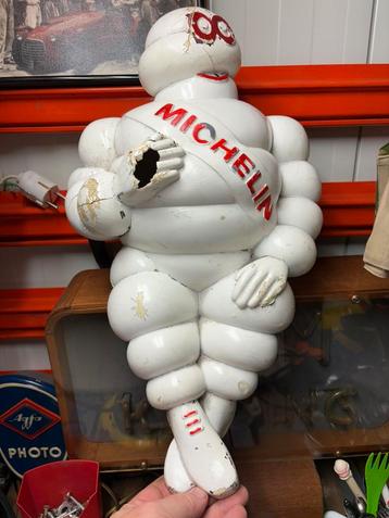 Michelin pop rood beschikbaar voor biedingen