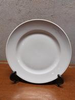 Porseleinen bord Hotel Dommering Winschoten 27,5 cm, Gebruikt, Ophalen of Verzenden, Bord(en), Effen
