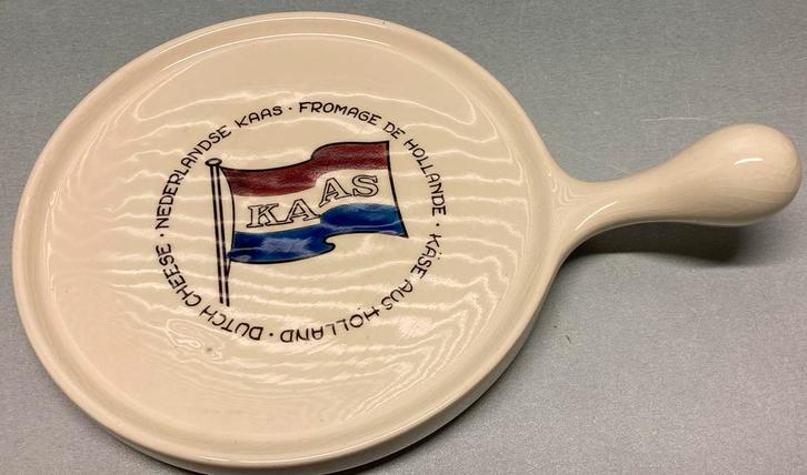 Kaas Nederlandse kaas bordje Plateelbakkerij Schoonhoven, Antiek en Kunst, Curiosa en Brocante, Verzenden