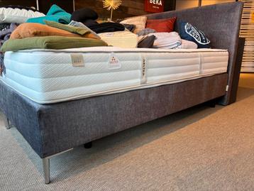 Beka boxspring 180x200 vlak showroom model beschikbaar voor biedingen
