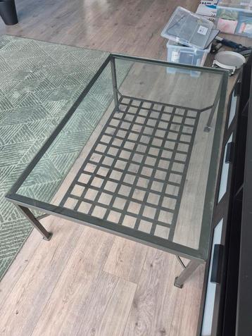 Salon tafel glas beschikbaar voor biedingen
